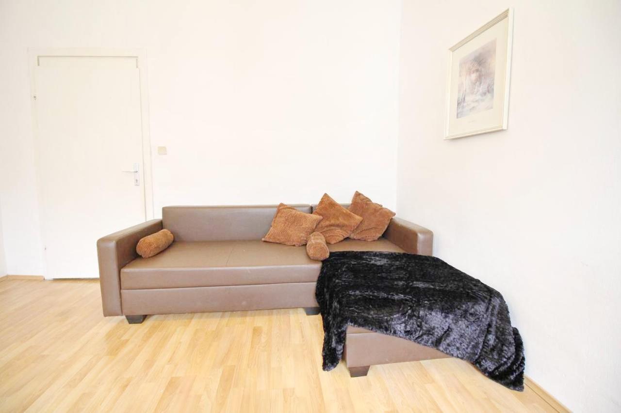 Comfortable Rooms Near Schoenbrunn Palace Hl Виена Екстериор снимка